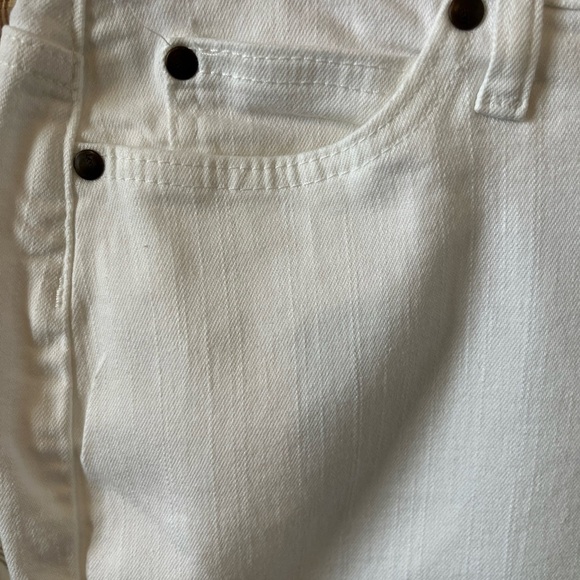 Lee Platinum Label Women's White Bootleg Denim Jeans Comfort Waistband Size 12S - Picture 3 of 9